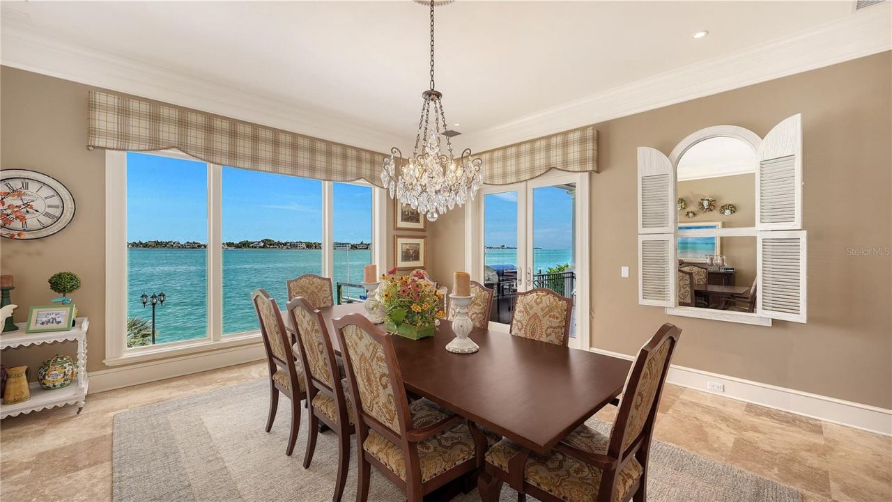 667 Mourning Dove Drive, Sarasota, FL 34236 Photo