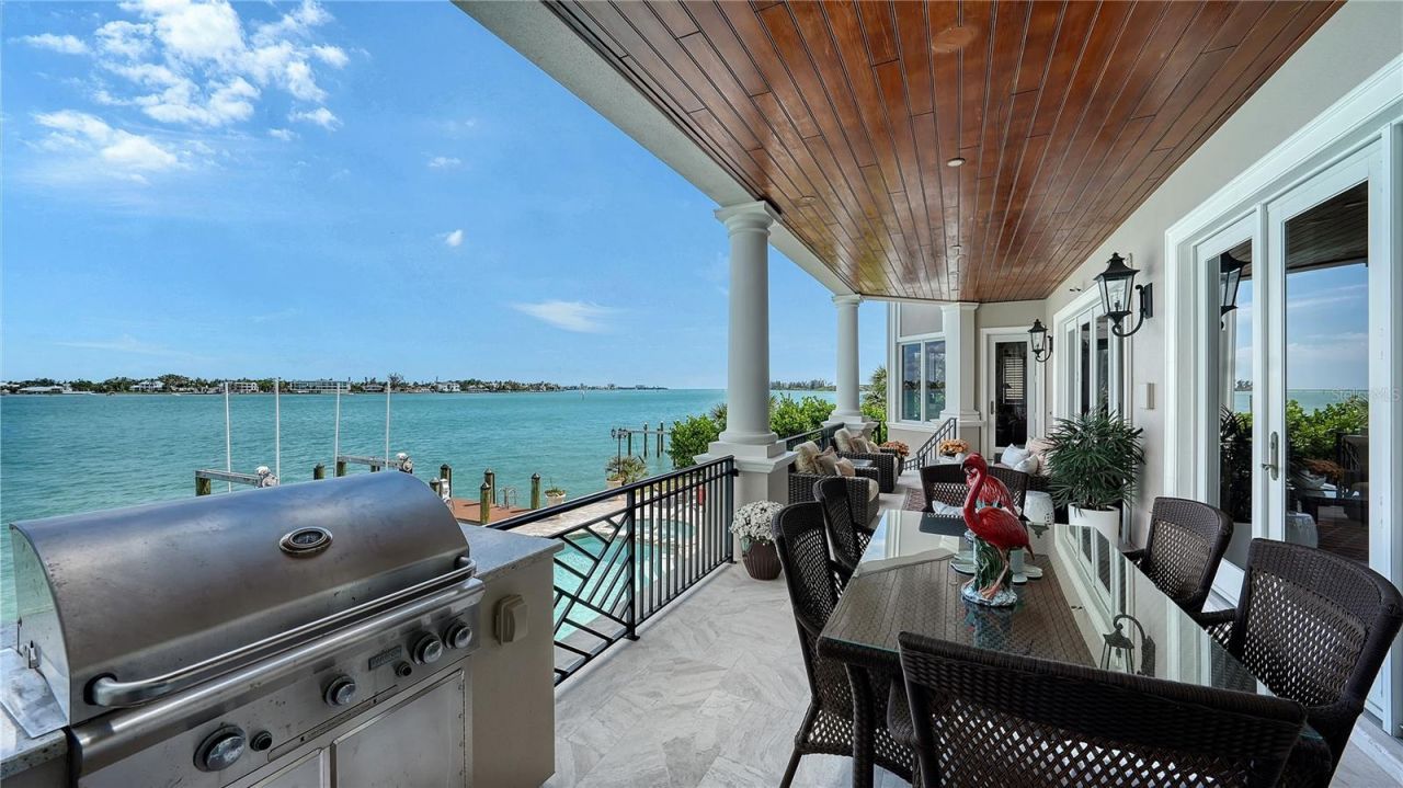667 Mourning Dove Drive, Sarasota, FL 34236 Photo