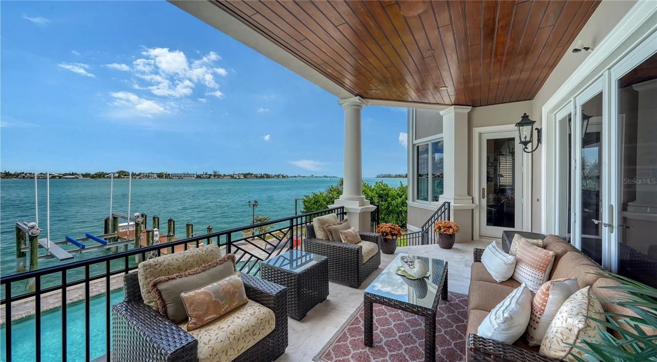 667 Mourning Dove Drive, Sarasota, FL 34236 Photo