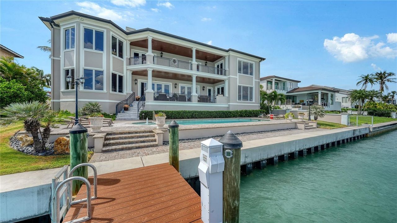 667 Mourning Dove Drive, Sarasota, FL 34236 Photo