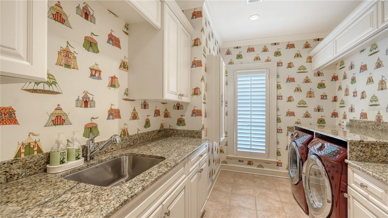 667 Mourning Dove Drive, Sarasota, FL 34236 Photo