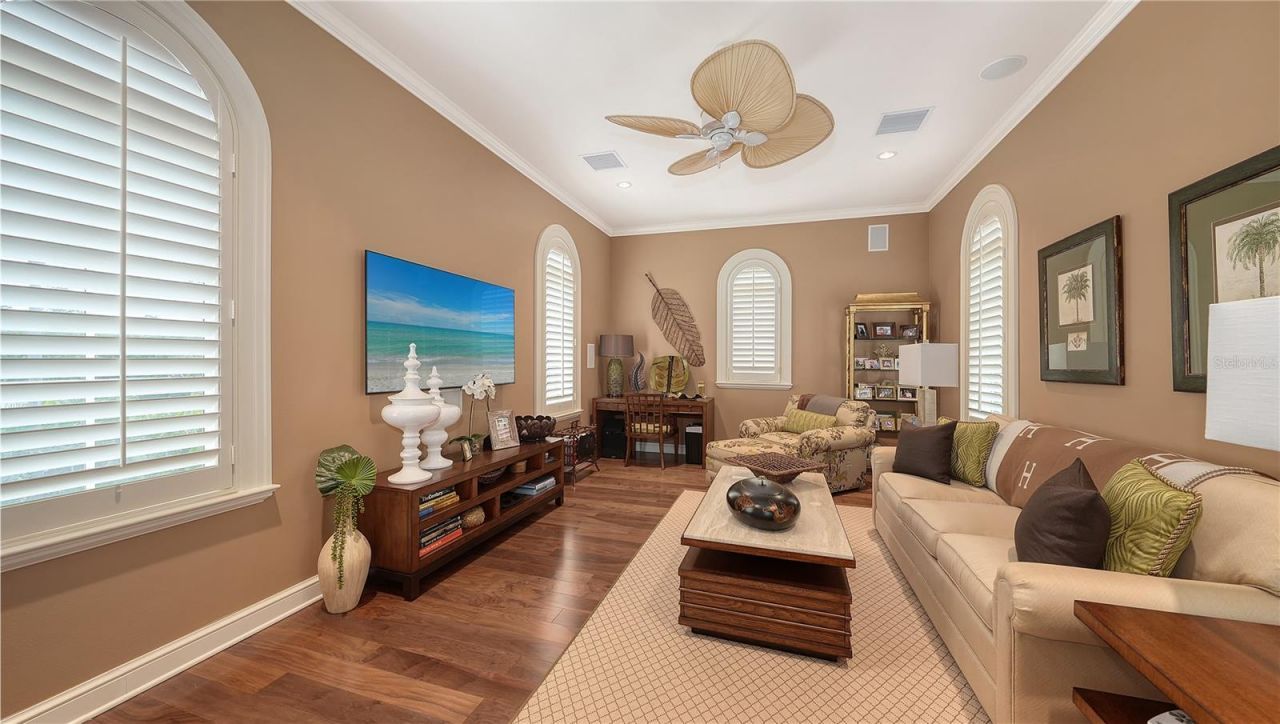 667 Mourning Dove Drive, Sarasota, FL 34236 Photo