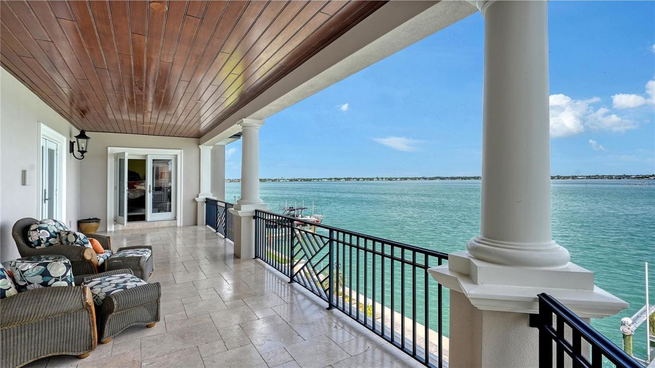 667 Mourning Dove Drive, Sarasota, FL 34236 Photo