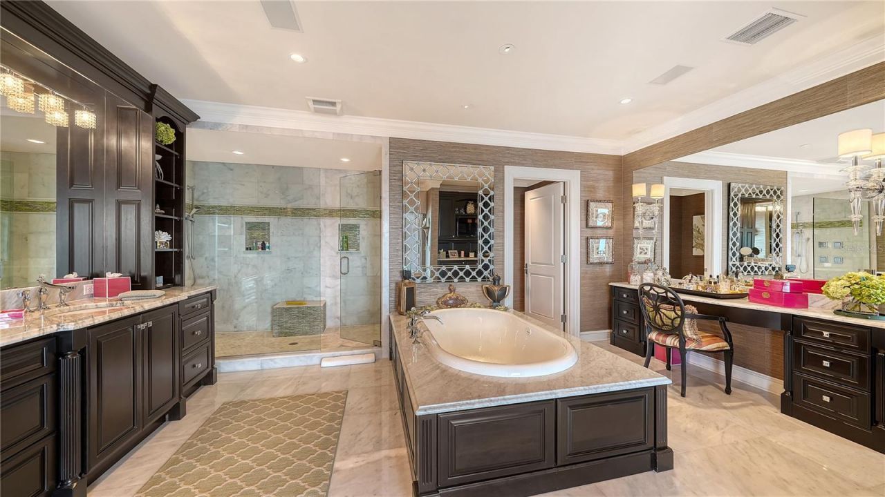 667 Mourning Dove Drive, Sarasota, FL 34236 Photo