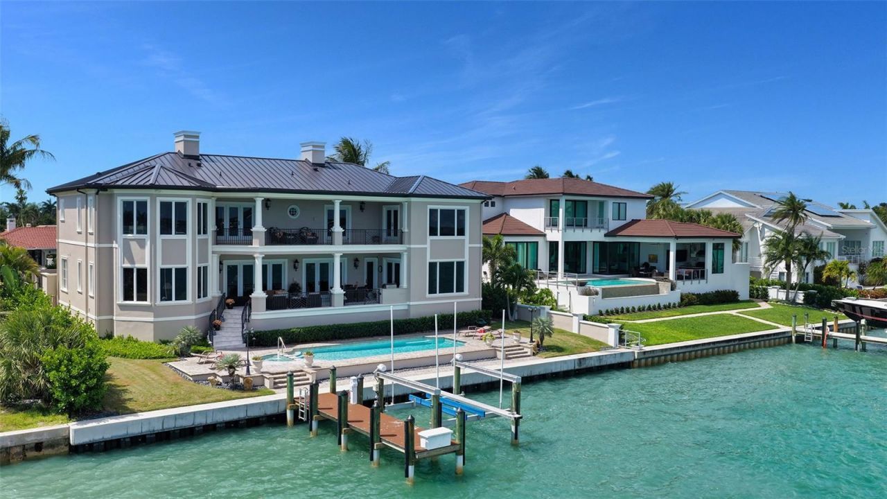 667 Mourning Dove Drive, Sarasota, FL 34236 Photo
