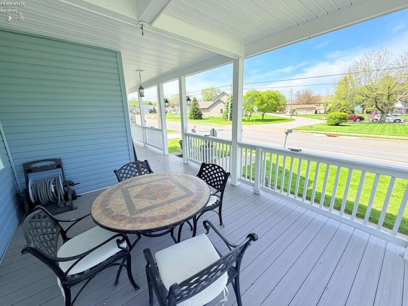 410 E Main Street, Marblehead, OH 43440 Photo 12