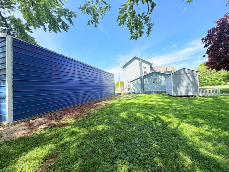 410 E Main Street, Marblehead, OH 43440 Photo 22