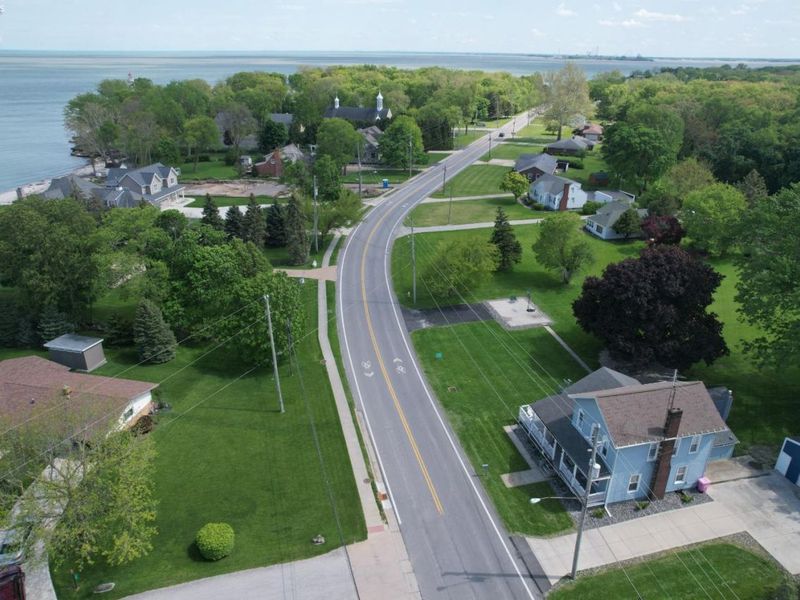 410 E Main Street, Marblehead, OH 43440 Photo 7