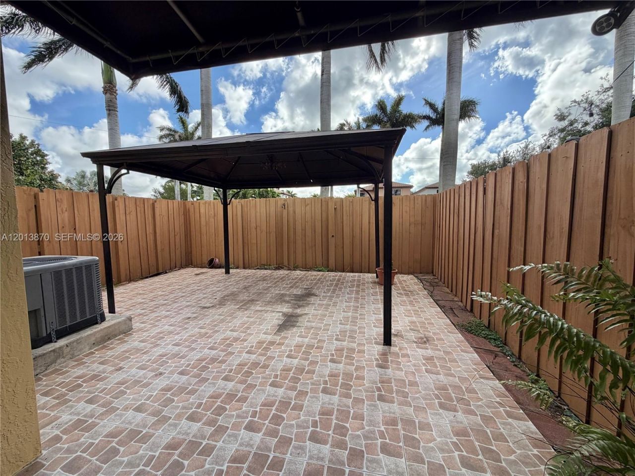 419 SE 32 Terrace , Homestead, FL 33033 Photo