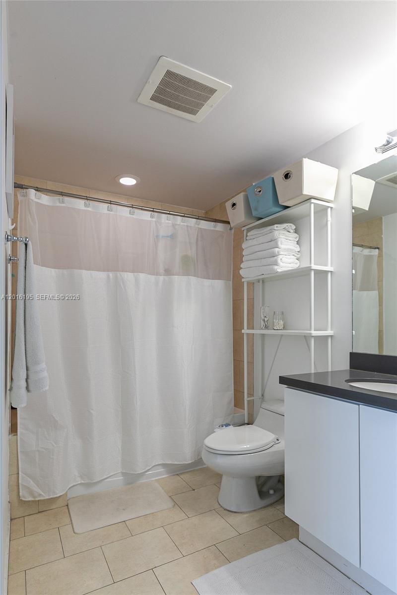 90 SW 3rd St, Unit 1611, Miami, FL 33130 Photo