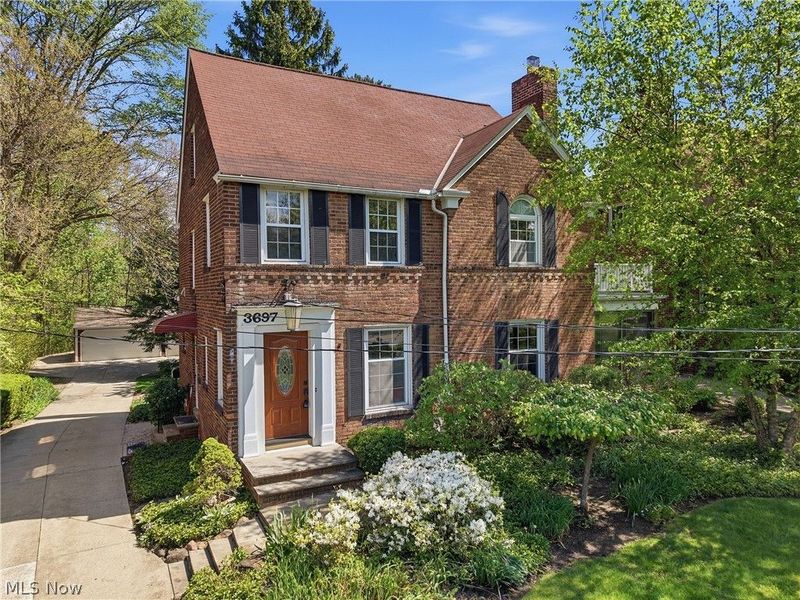 3697 Washington Boulevard, University Heights, OH 44118 Photo 1