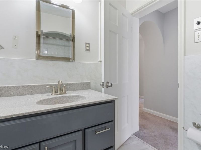 3697 Washington Boulevard, University Heights, OH 44118 Photo 17