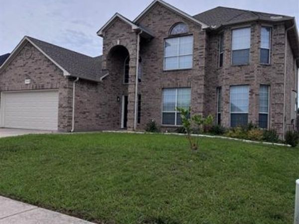 7814 Corona Court , Arlington, TX 76002