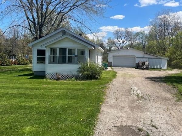 1908 Range Road, Port Huron Twp, MI 48060
