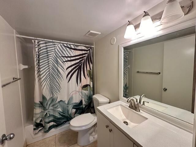 7888 Sonoma Springs Circle, Unit 105, Lake Worth, FL 33463 Photo