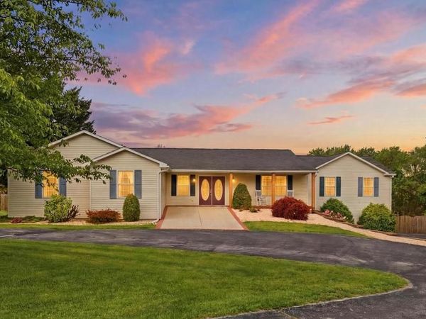 415 BARTS CHURCH ROAD, HANOVER, PA 17331