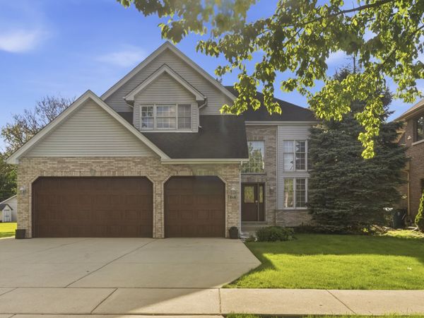 546 N 4th Avenue , Addison, IL 60101