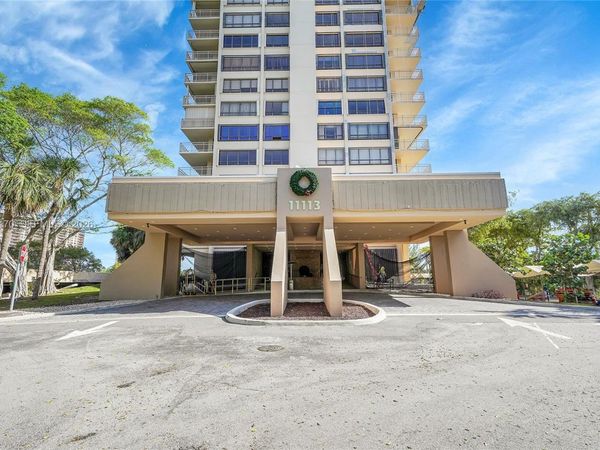 11113 Biscayne Blvd, Unit 255, Miami, FL 33181
