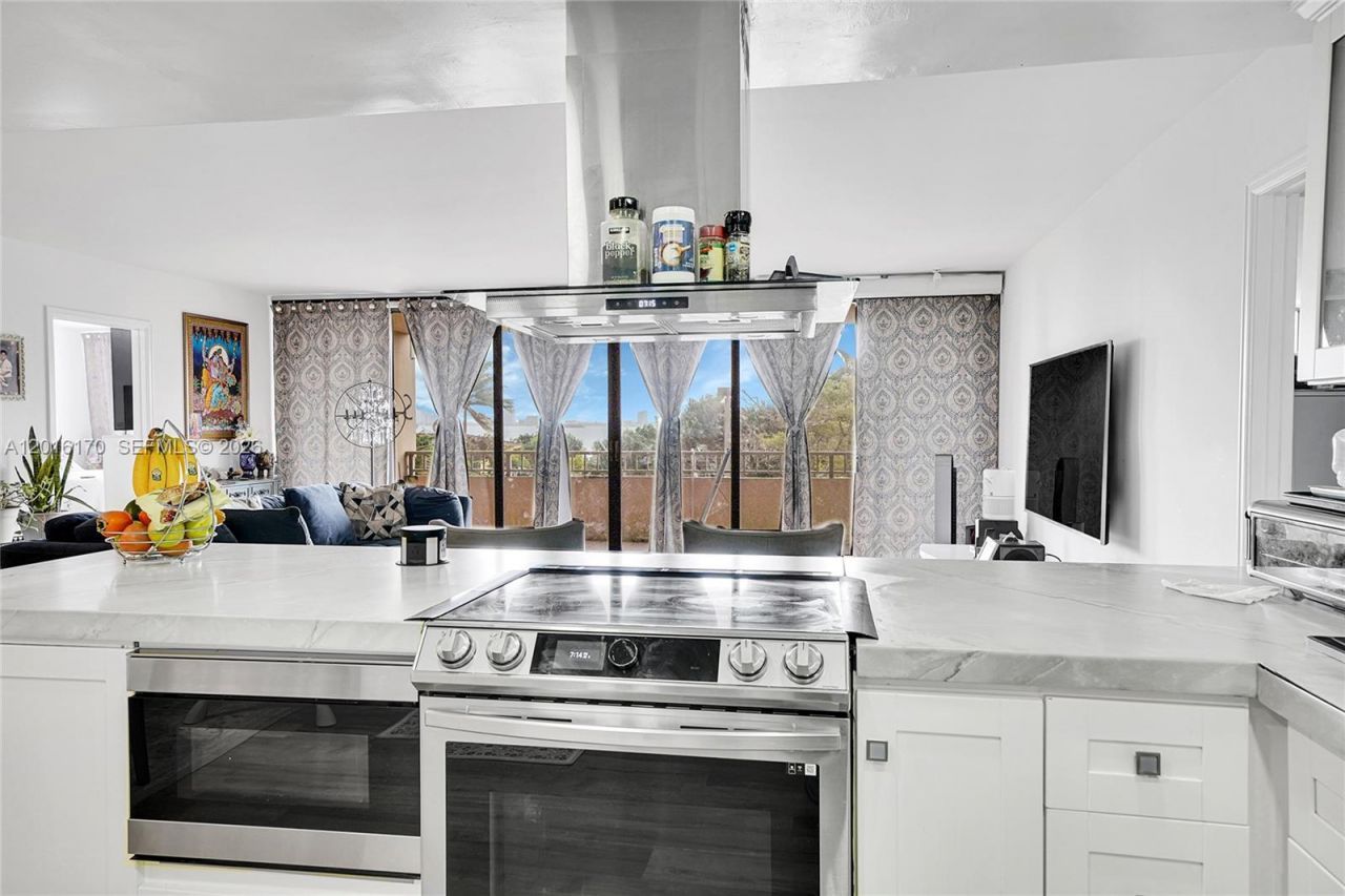 11113 Biscayne Blvd, Unit 255, Miami, FL 33181 Photo