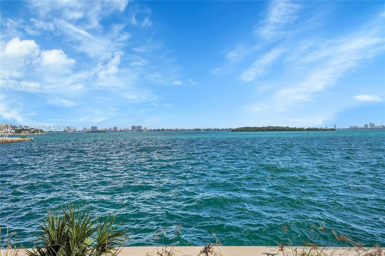 11113 Biscayne Blvd, Unit 255, Miami, FL 33181 Photo