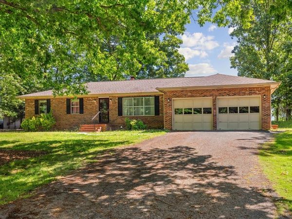 180 Wildwood Drive, Chatsworth, GA 30705