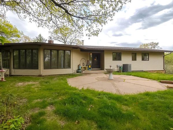 E655 Woodridge Drive, Eau Claire, WI 54701