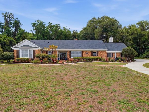 1017 SHORE ACRES DRIVE , LEESBURG, FL 34748