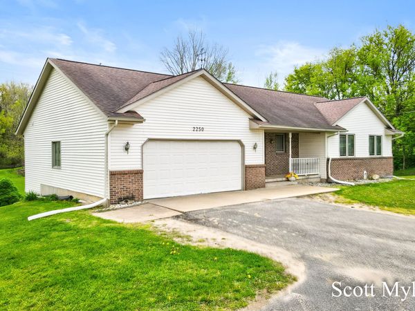 2250 Barry Street, Hudsonville, MI 49426
