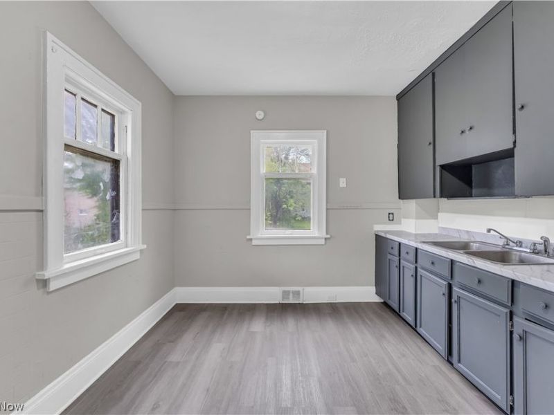 1144 E 145th Street, Unit 1/Right, Cleveland, OH 44110 Photo 9