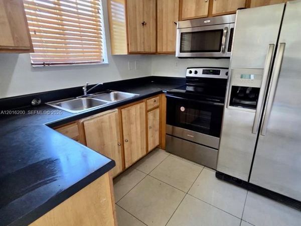 2170 NE 167th St , Unit 1-103, North Miami Beach, FL 33162