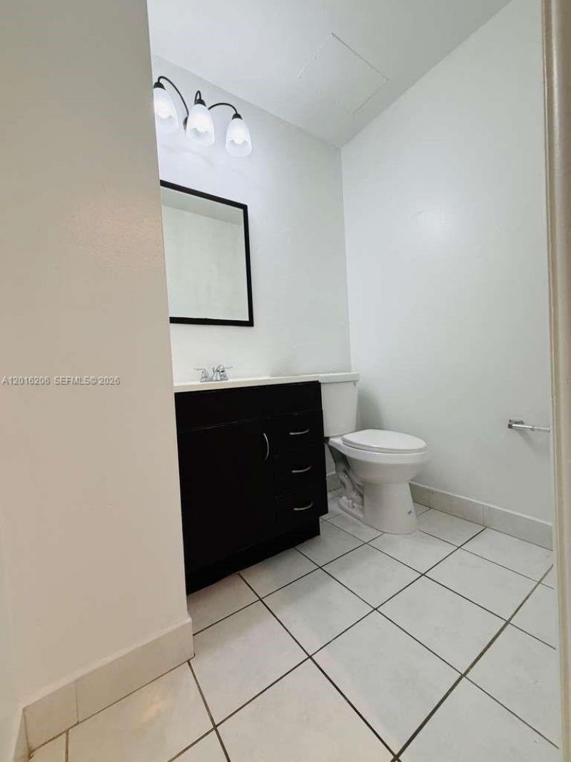 9150 NW 38th Dr, Unit 301, Coral Springs, FL 33065 Photo