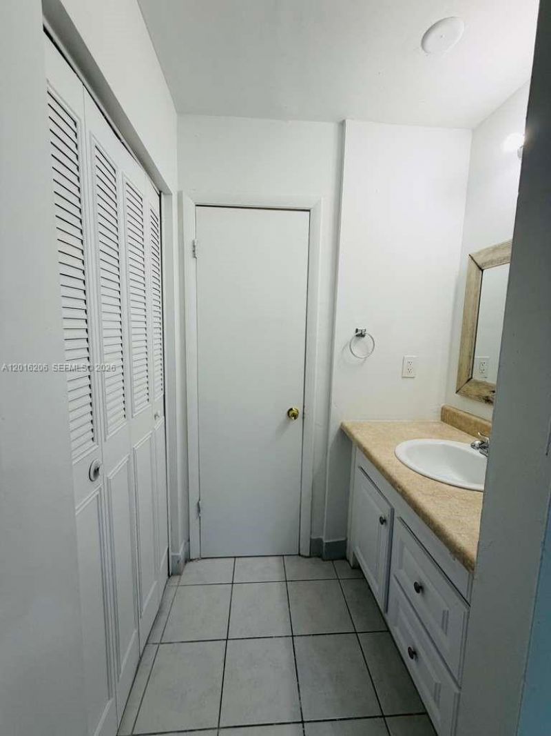 9150 NW 38th Dr, Unit 301, Coral Springs, FL 33065 Photo