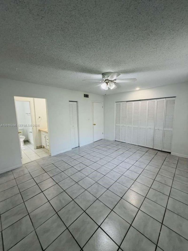 9150 NW 38th Dr, Unit 301, Coral Springs, FL 33065 Photo