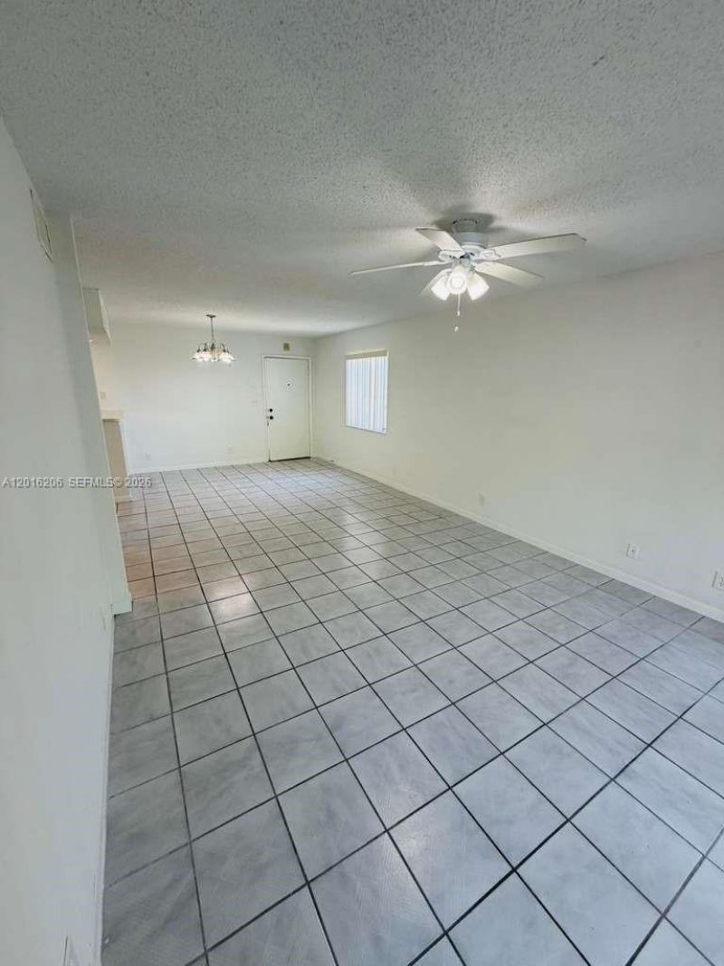 9150 NW 38th Dr, Unit 301, Coral Springs, FL 33065 Photo