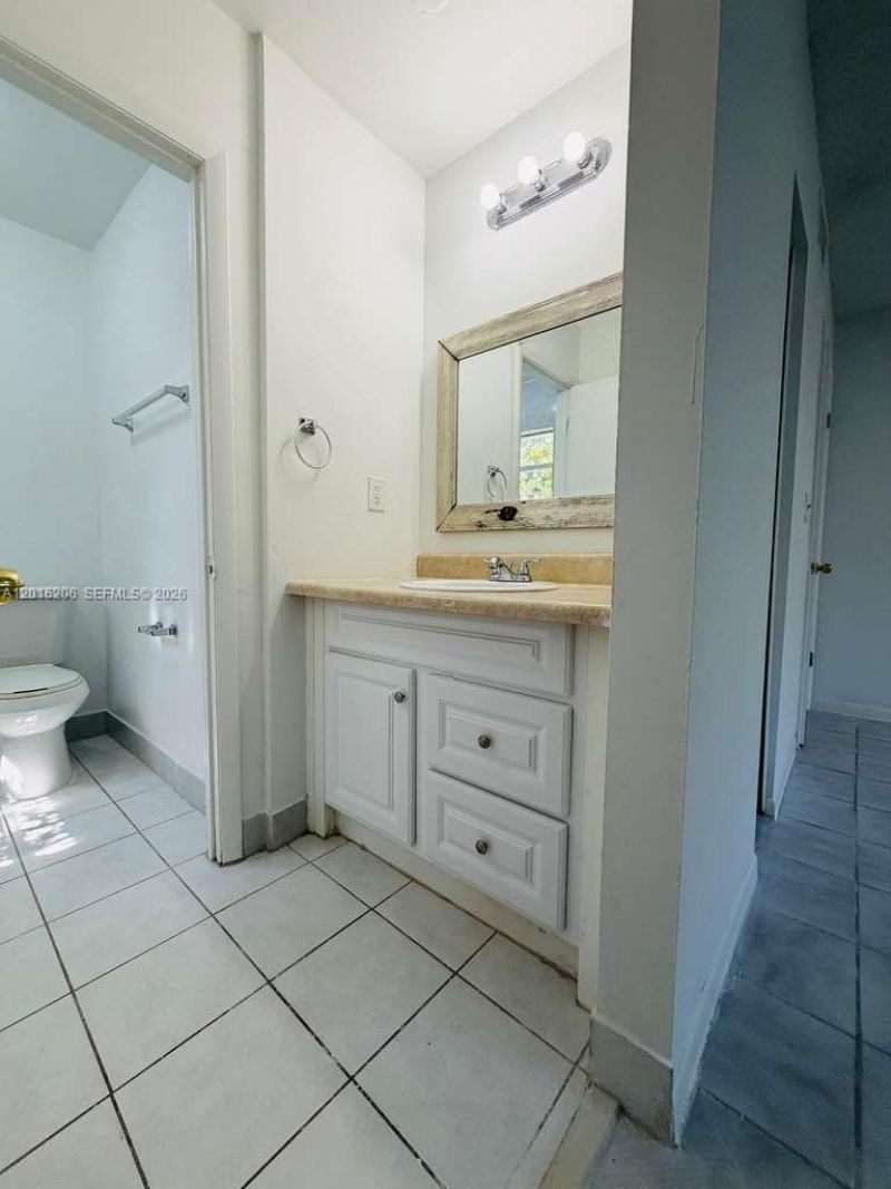9150 NW 38th Dr, Unit 301, Coral Springs, FL 33065 Photo