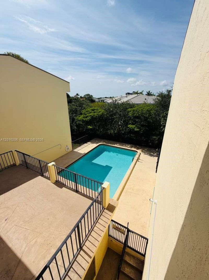 9150 NW 38th Dr, Unit 301, Coral Springs, FL 33065 Photo