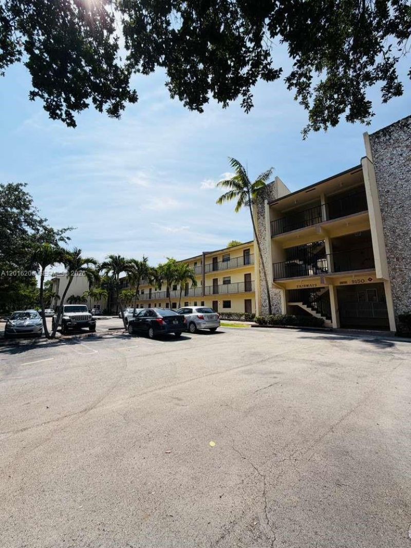 9150 NW 38th Dr, Unit 301, Coral Springs, FL 33065 Photo