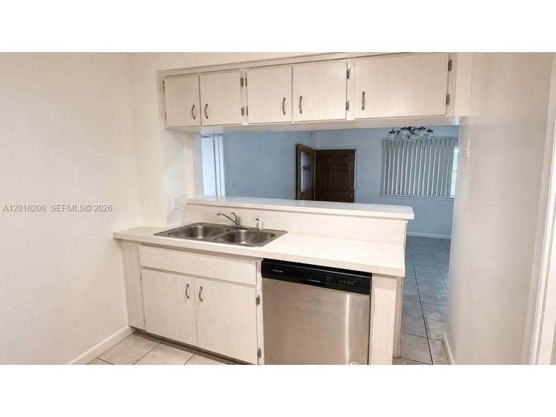 9150 NW 38th Dr, Unit 301, Coral Springs, FL 33065 Photo