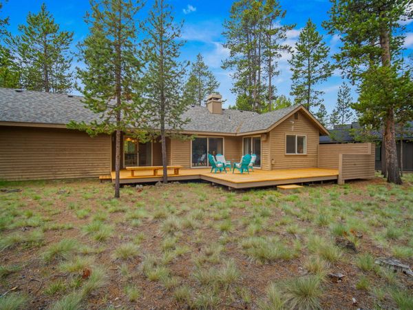 18252 Ollalie Lane, Unit 10, Sunriver, OR 97707