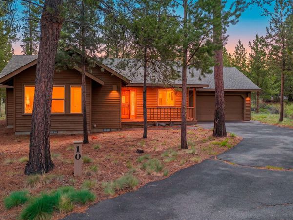 18252 Ollalie Lane, Unit 10, Sunriver, OR 97707