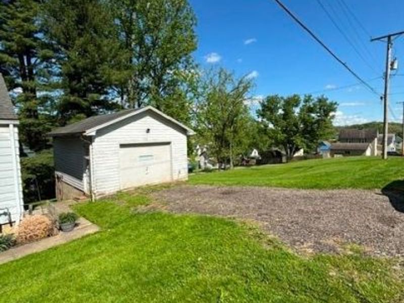 8751 W Fair Street, Mineral City, OH 44656 Photo 4