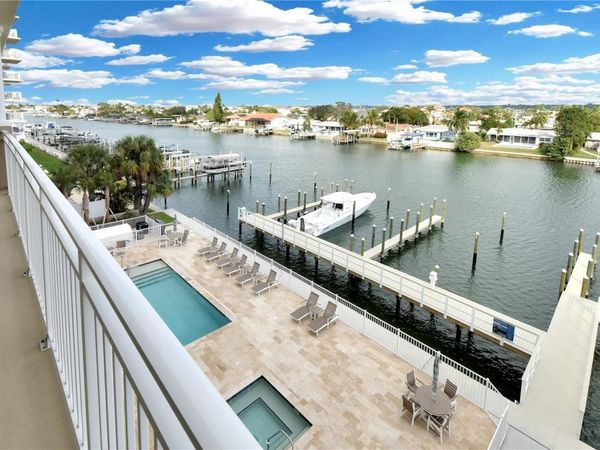125 ISLAND WAY, Unit 403, CLEARWATER, FL 33767
