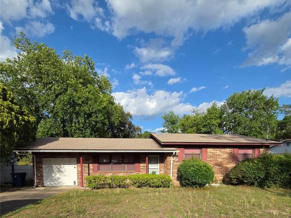 843 BROOKVIEW DRIVE N, JACKSONVILLE, FL 32225