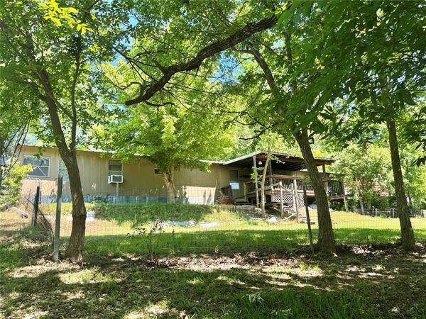 1135 Ira Ward Lane , Gainesville, TX 76240