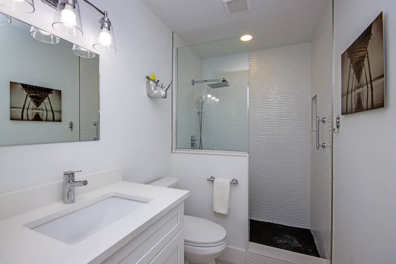 561 Periwinkle Way, Unit F3, Sanibel, FL 33957 Photo