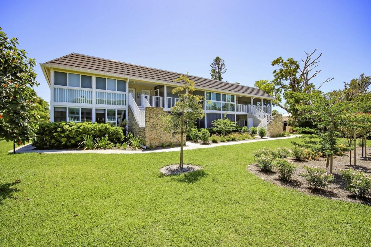 561 Periwinkle Way, Unit F3, Sanibel, FL 33957 Photo