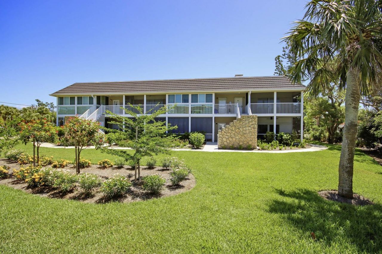 561 Periwinkle Way, Unit F3, Sanibel, FL 33957 Photo