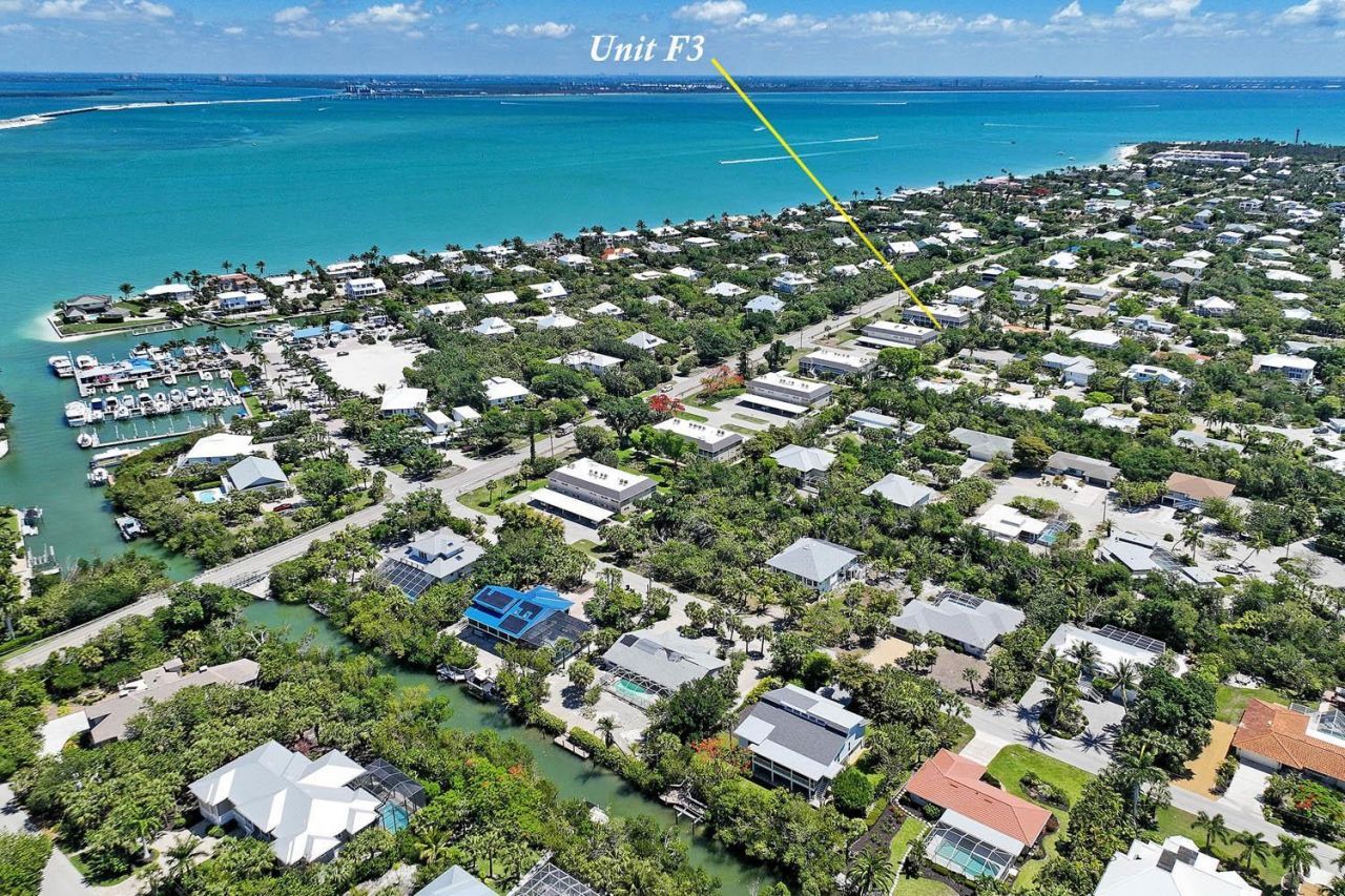 561 Periwinkle Way, Unit F3, Sanibel, FL 33957 Photo