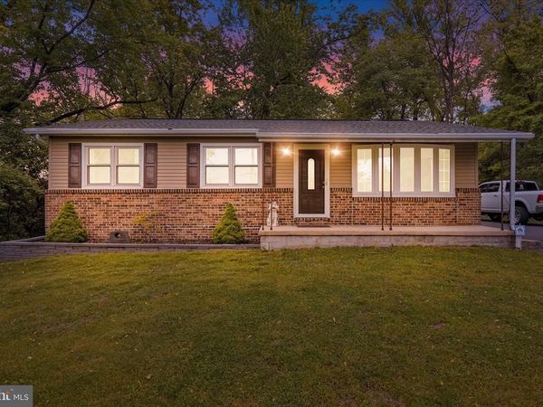 2003 MCKNIGHTS GAP ROAD, READING, PA 19604