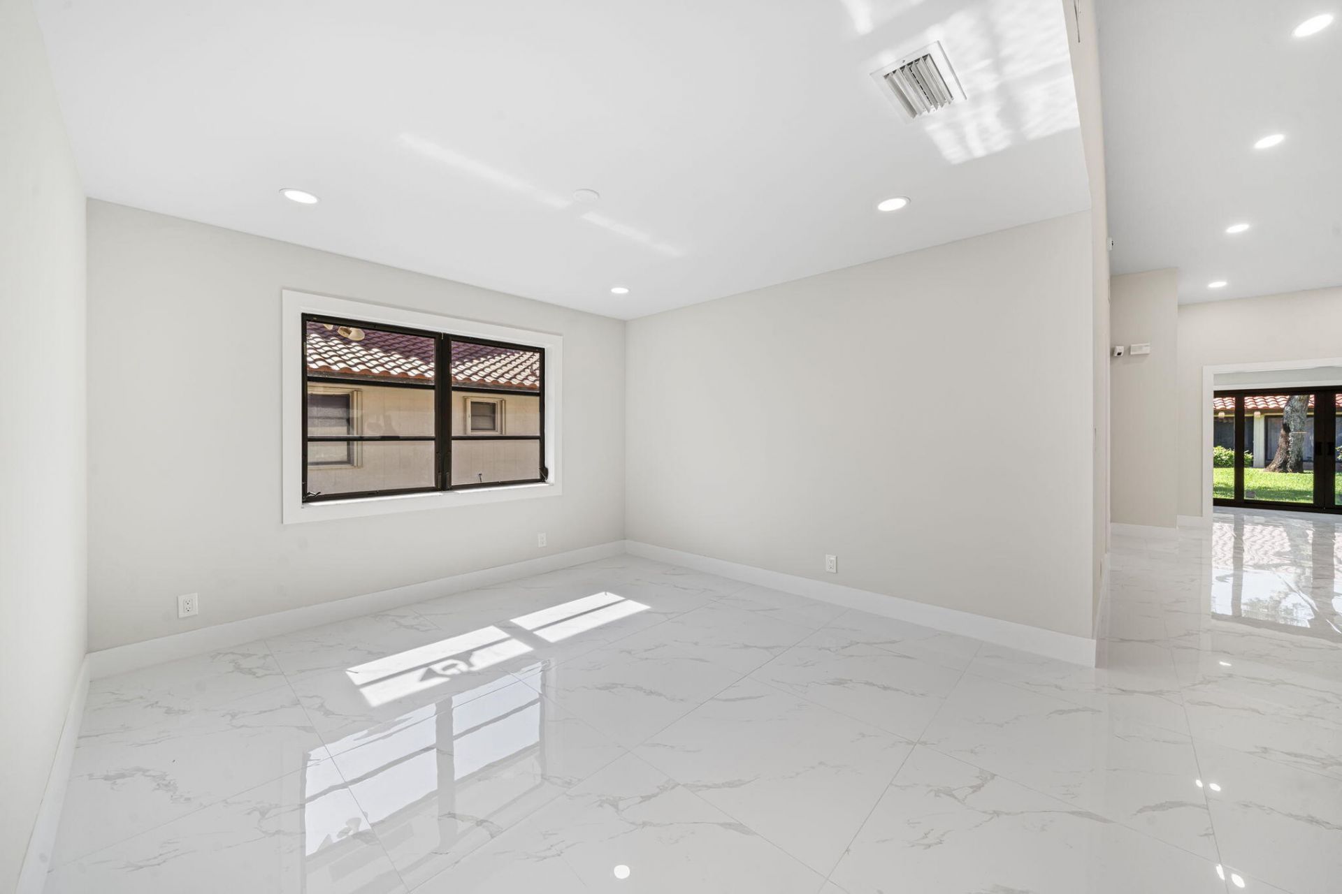 6371 Kings Gate Circle, Delray Beach, FL 33484 Photo